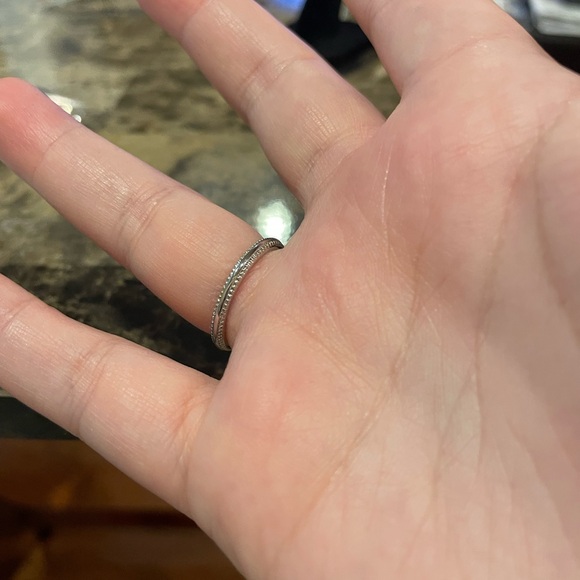 Bow Shaped Sterling Silver Ring 💍 Size 7 - Picture 9 of 10